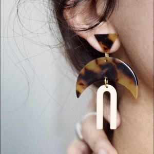 Acetate Tortoiseshell Brass Minimalist Earrings